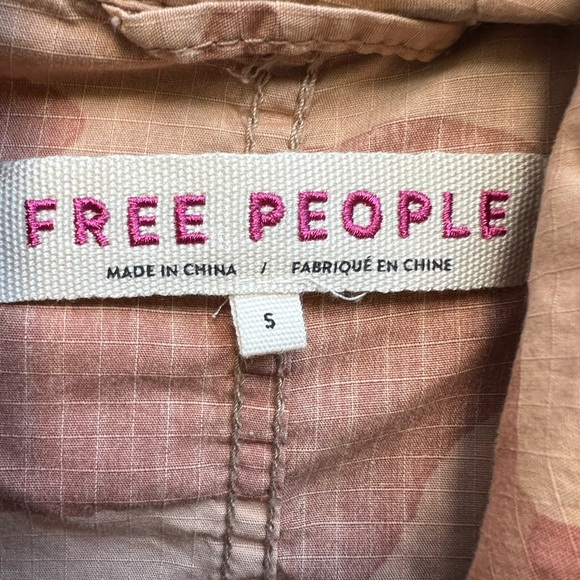 FREE PEOPLE Brown Camo Jacket Women’s Small - Picture 10 of 16
